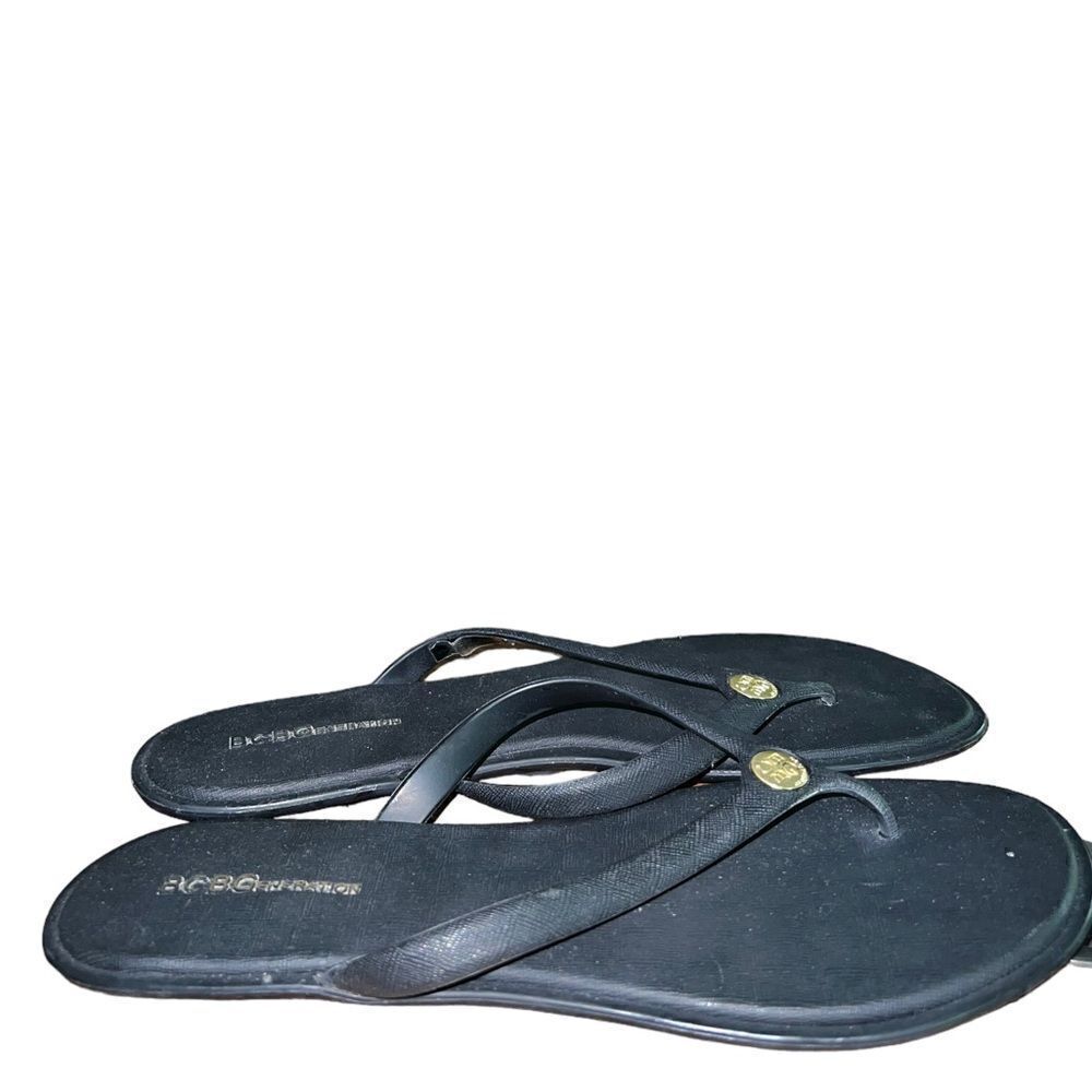 BCBGGeneration black flip flops with gold detail women’s size 9